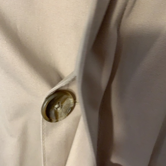 Vintage Botany 500 tan overcoat, 44 Reg, like new - Picture 2 of 11